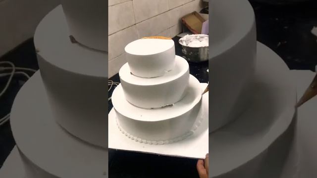 Triple Layer Cake White Colour With Original Rose Flower Design. #whitecake #rosecake #flowercake