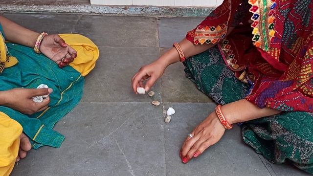 Gitta - how to play 5 stones games (19s Game ) смотреть онлайн