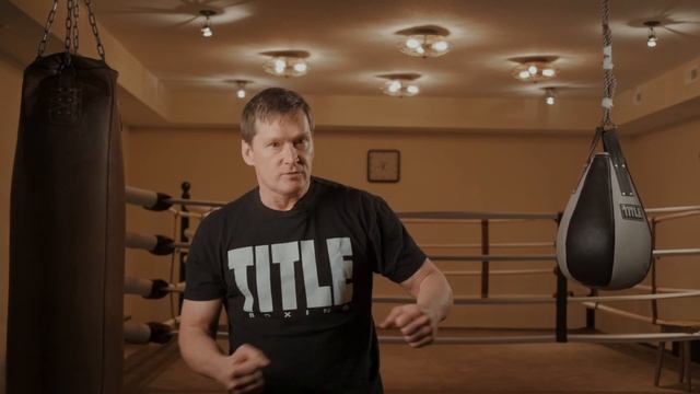 TITLE Vintage Maize Bag | TITLE Boxing | Maize Bag Training смотреть онлайн
