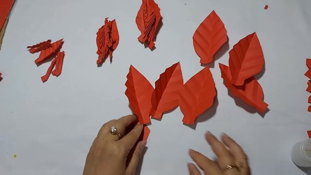 Làm HOA TRẠNG NGUYÊN - VÒNG NGUYỆT QUẾ Bằng Giấy TRANG TRÍ NOEL - Christmas Decorations смотреть онлайн