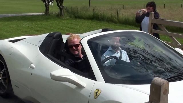 Chris Evans & Gino Bear - Drive & Dine Extravaganza 4 July 2013 смотреть онлайн