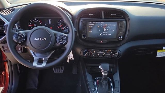 2022 Kia Soul North Las Vegas, Paradise, Henderson, Boulder City, Summerlin South, NV Z3744 смотреть онлайн