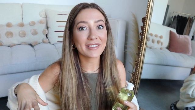 BEST BEAUTY GIFT SETS + GIVEAWAY! 🎁 #CAITMAS смотреть онлайн