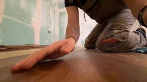 Укладка инженерной доски на стяжку. Приклеить паркет к полу на прямую.