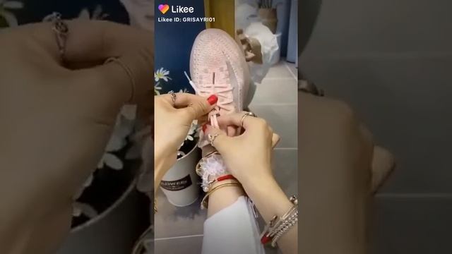 Этот очень легко шнурки бабочка смотреть онлайн