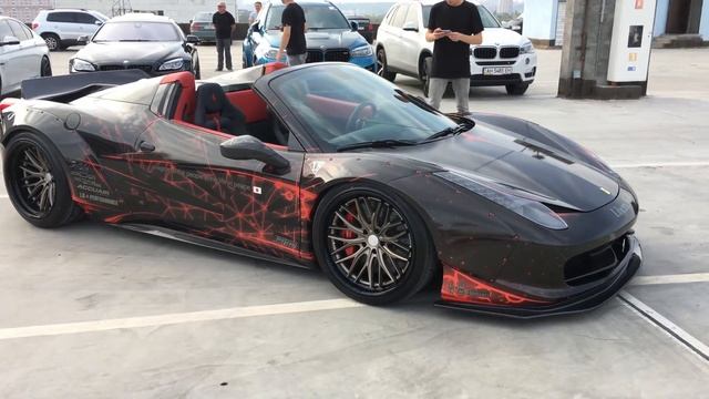 Ferrari 458 Itali (Liberty Walk) 4K смотреть онлайн