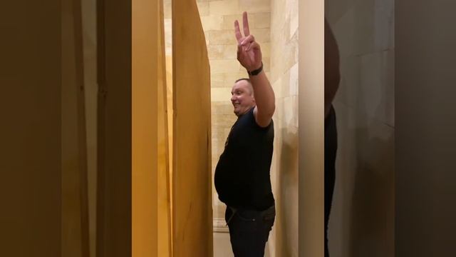 Перевозка мебели с грузчиками, разборкой/ упаковкой/ сборкой.