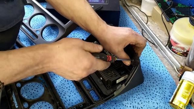 Промежуточный этап по изготовлению рамки под Teyes для акцент ТагАЗ. смотреть онлайн