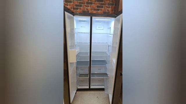 LG Refrigerator GC-B257UGLW ! Side By Side Refrigerator