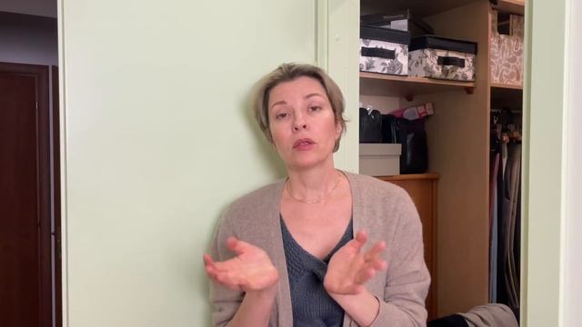 СМЕНИЛА ЛЕТНИЙ ГАРДЕРОБ НА ОСЕННИЙ. КАК ХРАНЮ, УХАЖИВАЮ ЗА СВОИМИ ВЕЩАМИ И МОЯ ГАРДЕРОБНАЯ. смотреть онлайн