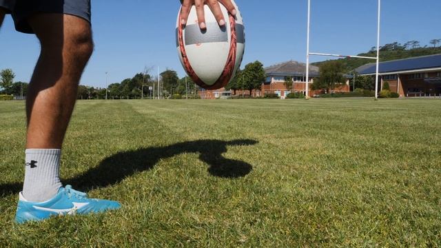How to Drop Kick for rugby 7s (Goal Kicking) 4K | This is 7s Ep6. смотреть онлайн