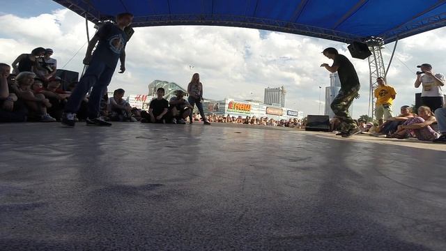 Энергия Улиц | Break Pro | Funky Bee VS Shaman (win) смотреть онлайн