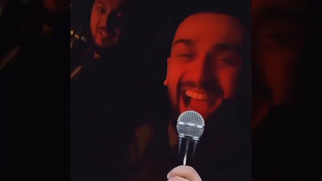 У микрофона Джони😂 смех в конце😂😂😍 смотреть онлайн
