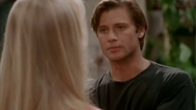 Melrose Place - Crossover Kelly смотреть онлайн