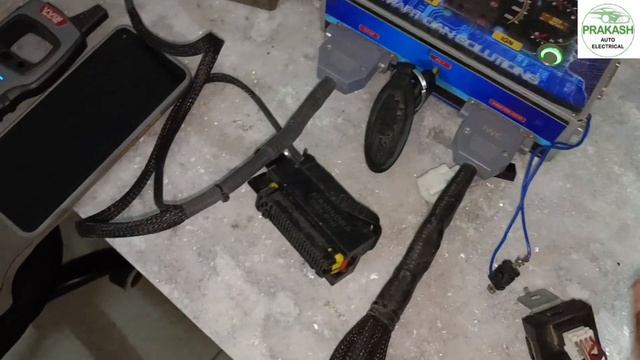 Hyundai Security Light Kyu Nhi Ati ? смотреть онлайн