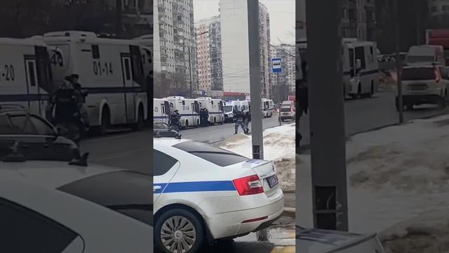 Первый пошёл смотреть онлайн
