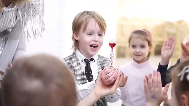 День Рождение в стиле КОСМОС смотреть онлайн