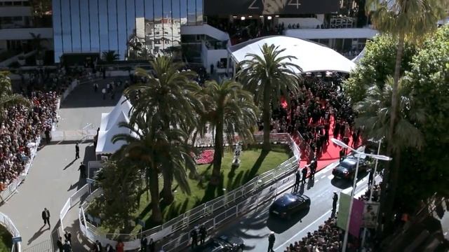 Chanel - Кристен Стюарт на Каннском кинофестивале 2014 смотреть онлайн