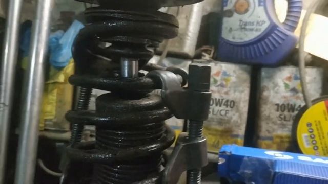 Мицубиси Кольт - Mitsubishi Colt Ремонт ходовой смотреть онлайн