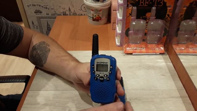 Mini рации, в этот раз синего цвета. смотреть онлайн