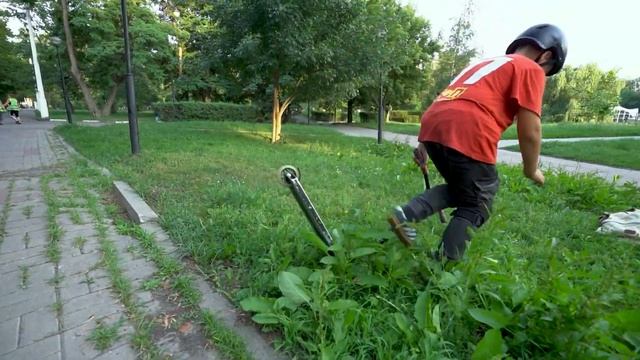 Добрая дорога. Как кататься на самокате безопасно? смотреть онлайн