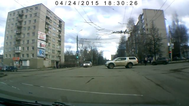 Копия видео Чел с пистолетом. смотреть онлайн