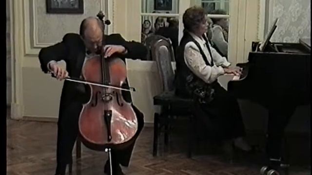 Й.Гайдн Соната До мажор для виолончели и ф-но. А.Загоринский (виолончель)и Татьяна Смирнова (ф-но)