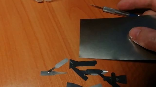 Где взять листовую сталь для заготовок для удаления компаунда и поддевания чипов в мобилах. смотреть онлайн