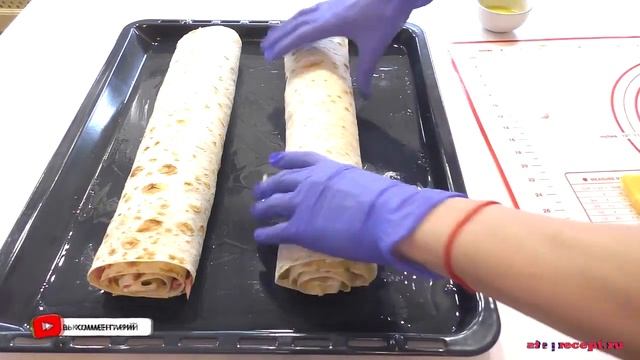 Горячий рулет из лаваша с колбасой и сыром в духовке #рулет #лаваш #сыр #вкусно смотреть онлайн