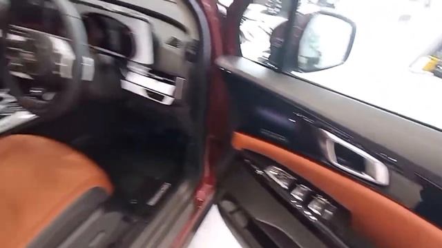 Kia Carnival 2.2D 8AT GLX red walkaround exterior and interior (Brunei) смотреть онлайн