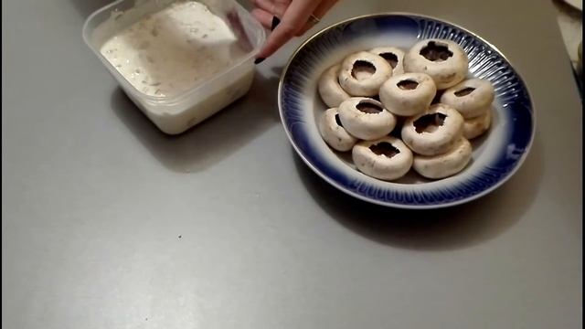 Шампиньоны в сливочном соусе смотреть онлайн