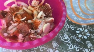 Свиной шашлык в белом сухом вине.