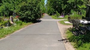 Могила Михаила Горшенёва, знаменитого Горшка, на Богословском кладбище Петербурга