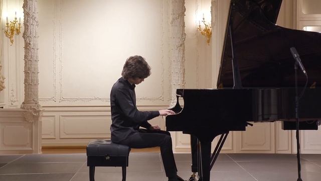 Ilia Papoian (piano) English Hall of St. Petersburg Music House 2020-02-26 смотреть онлайн