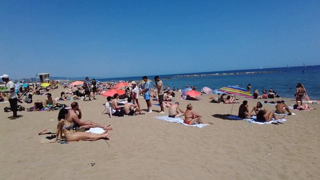 Barcelona Spain, Beach Walk Tour, Barceloneta Beach August 2022