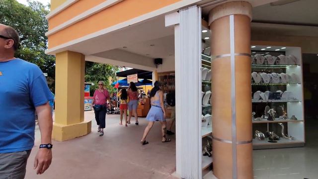 Cozumel Mexico Cruise Port Walk Through | Royal Caribbean | Properly Seasoned смотреть онлайн
