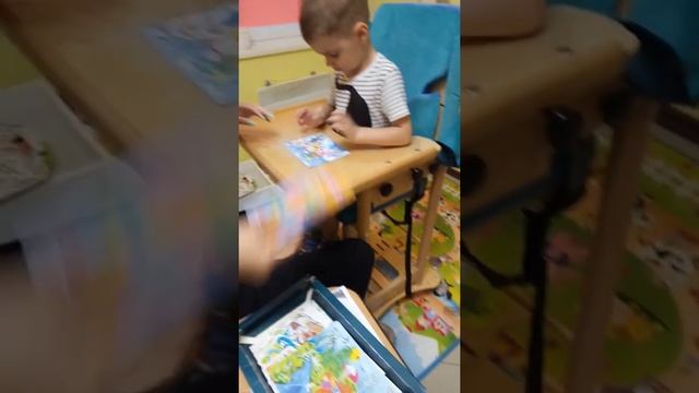 Складывание пазлов ‘времена года’ смотреть онлайн