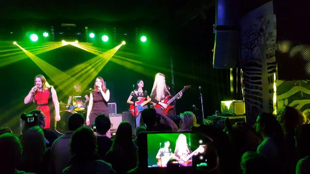 Dáma Lárma 3.- Amaranthe: That Song cover, Dürer Kert 2019 смотреть онлайн