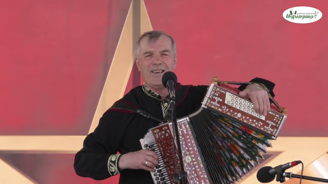 ГЕННАДИЙ МАННИК ГАРМОНИСТ-САМОРОДОК, КОМПОЗИТОР И ИСПОЛНИТЕЛЬ! Пой гармонь, песня русская слышна! смотреть онлайн