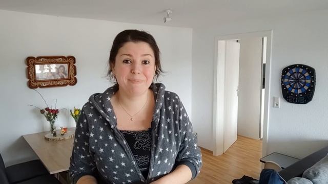 Влог-болталка, обо всём понемногу. Субботник в детском саду. Покупки из Такко. Боулинг с детьми