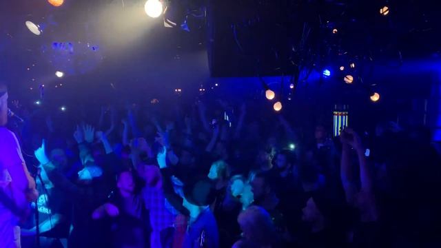 Skaльпель - Праздник (09-11-2018 Реюнион в 16 Тонн) смотреть онлайн