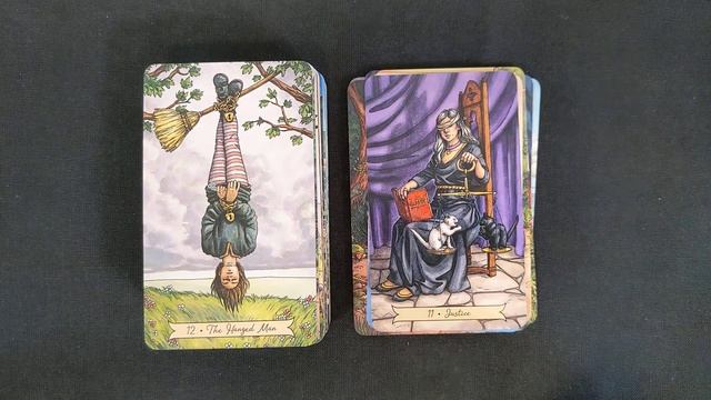 Everyday Witch Tarot MINI! New release unboxing and first look смотреть онлайн