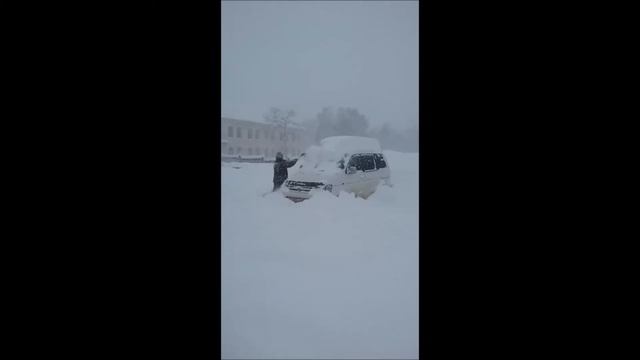 САХАЛИН ЗАМЕТАЕТ СНЕГОМ!УЖАС!ШОК