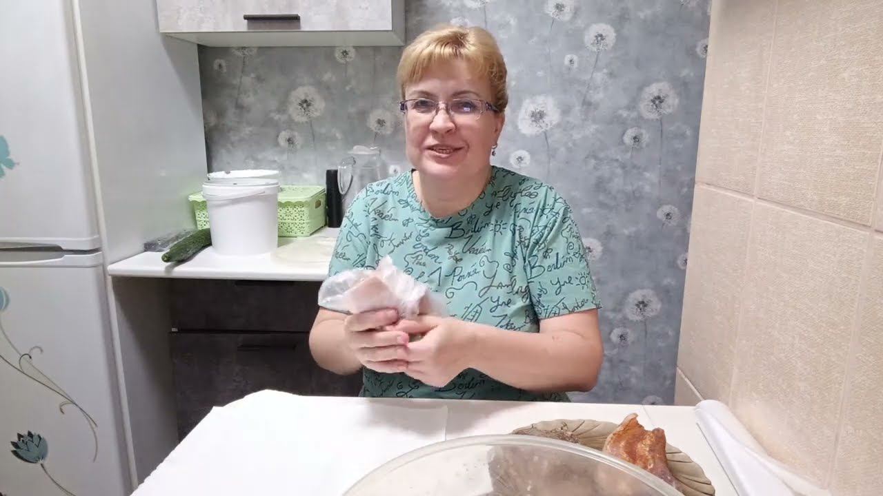 Обещала, показываю как просолилась грудинка... смотреть онлайн