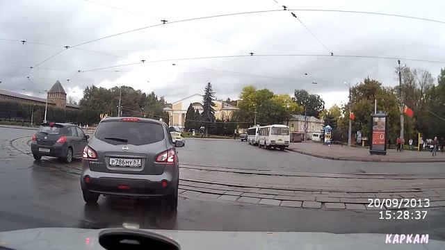 Желтое такси Р044НВ смотреть онлайн