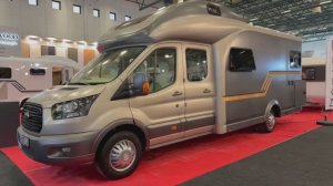 Самый необычный автодом на выставке в Стамбуле