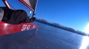 Ice boat sailing.Буер DN.От первого лица. Трасса. Буер.