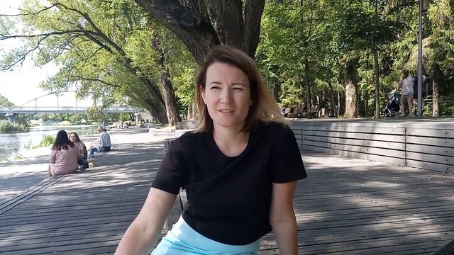 Видео-поздравление "Молодость-лучшее время" смотреть онлайн