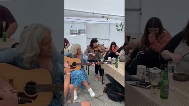 Happening Right Now in Miltown Malbay смотреть онлайн