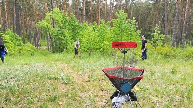 Открытая игра в Диск-гольф смотреть онлайн